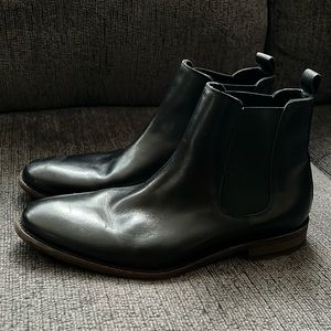 Banana Republic chelsea boots